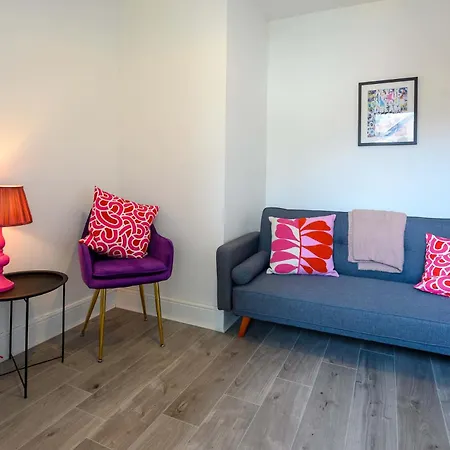 Apartment Brislington Apex By Staystaycations Bristol